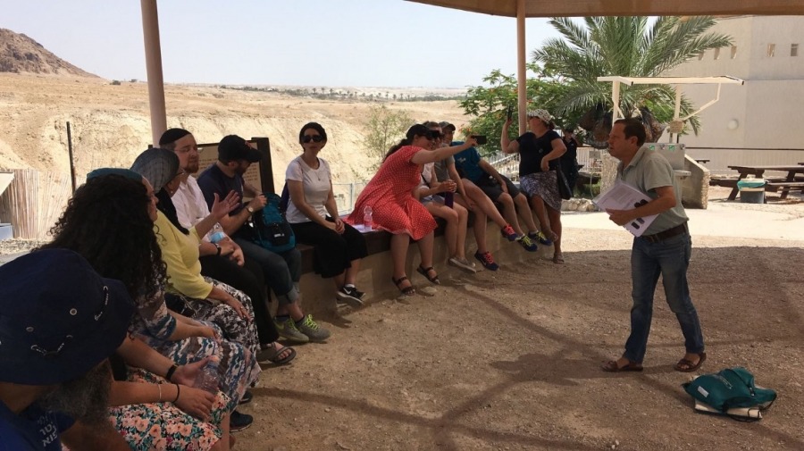 Tour in Mezada